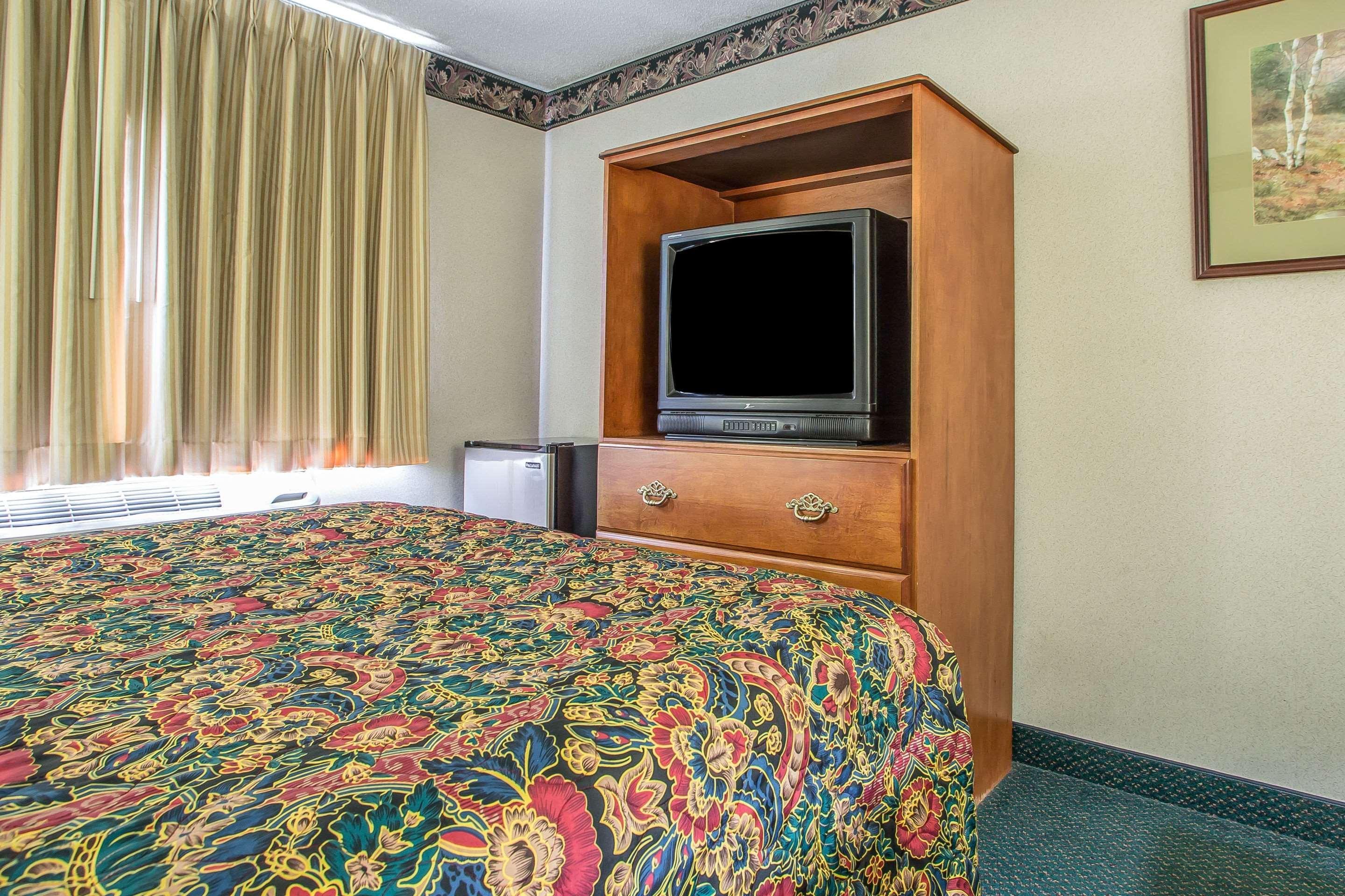 Rodeway Inn Bedford Luaran gambar