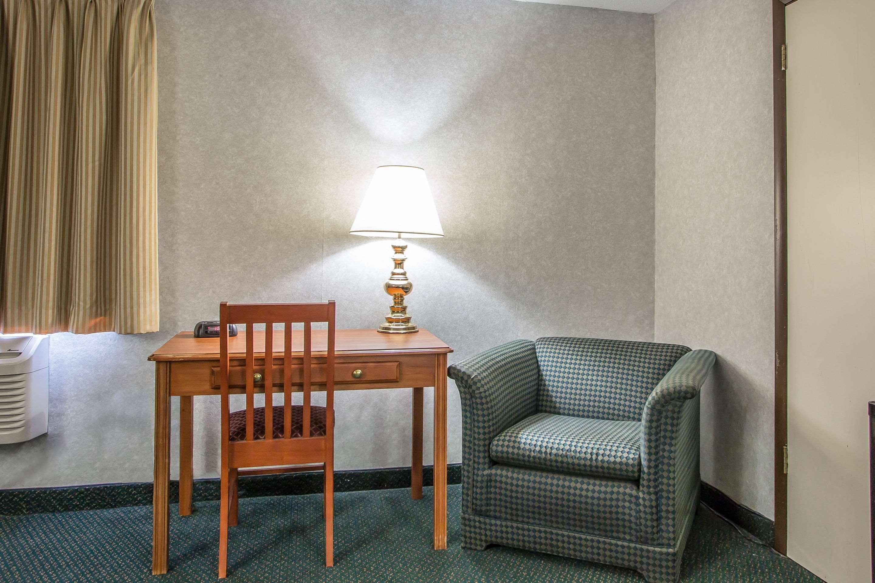 Rodeway Inn Bedford Luaran gambar